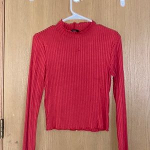Red turtle neck🌺
